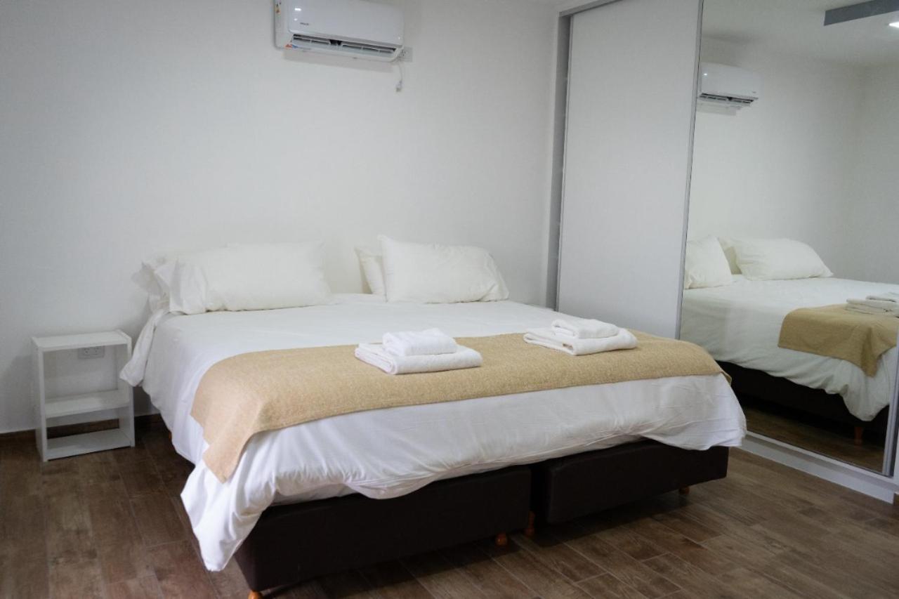 Hotel Cantera Respira Campo 波特雷罗德洛斯弗内斯 外观 照片