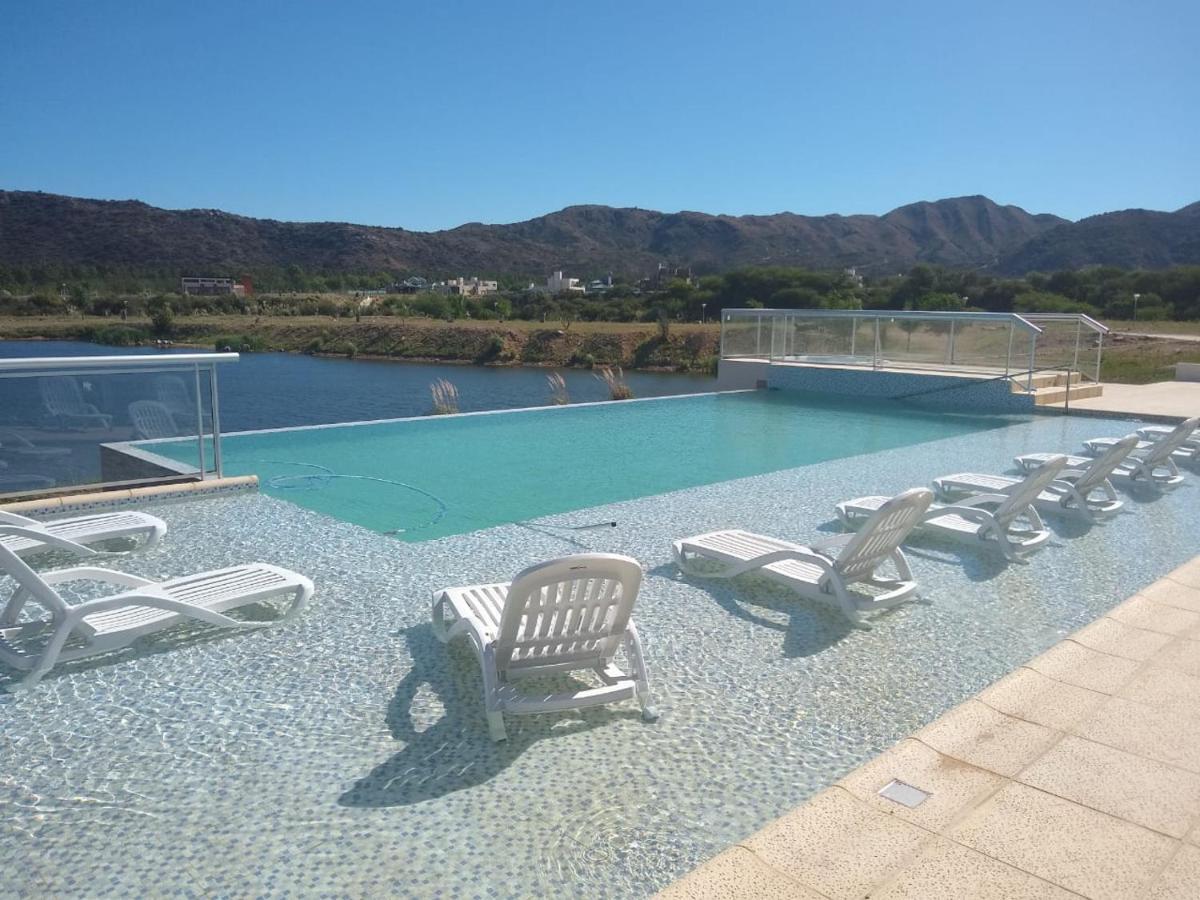 Hotel Cantera Respira Campo 波特雷罗德洛斯弗内斯 外观 照片